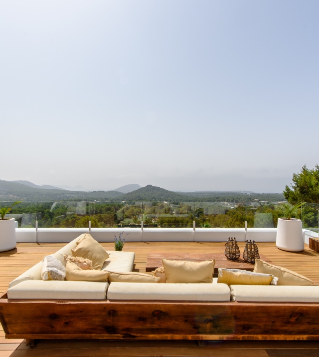 Resa estates huis kopen Ibiza es cubells villa roof terrace.jpg